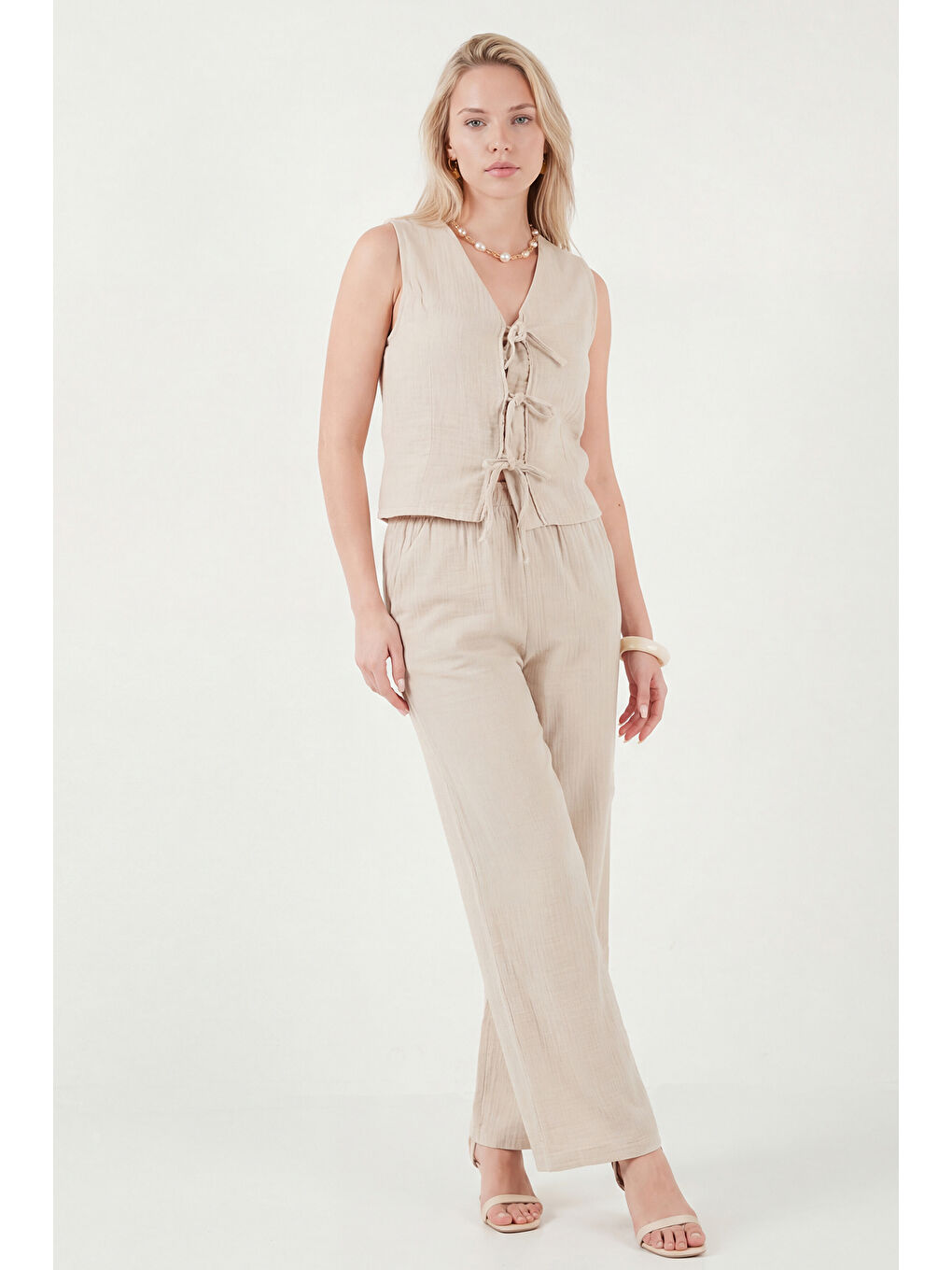 Bej Pamuklu Regular Fit Bağlama Detaylı Alt-Üst Müslin Takım 5866660-1