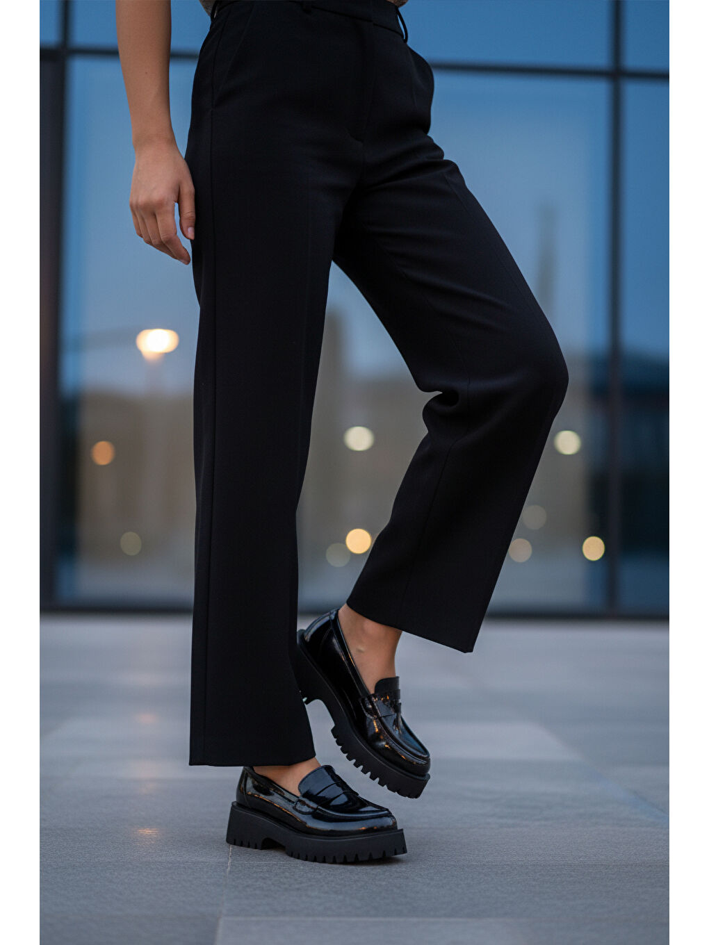 Siyah Rugan Kalın Taban Kadın Casual Ayakkabı 572453 Z-3