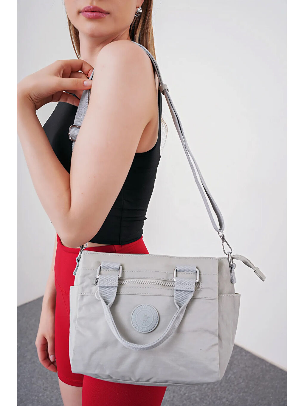 Gri Kadın Omuz Çantası BHPC6007-3