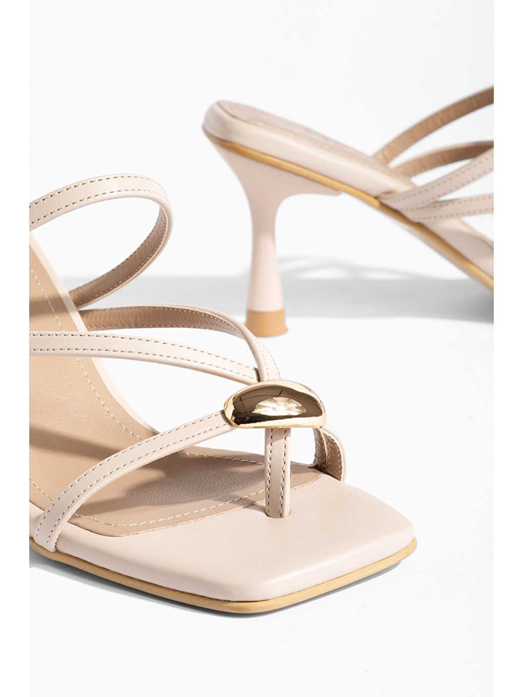 Bej Zirva Günlük Ortopedik Klasik Topuklu  Kadın Ayakkabı-4