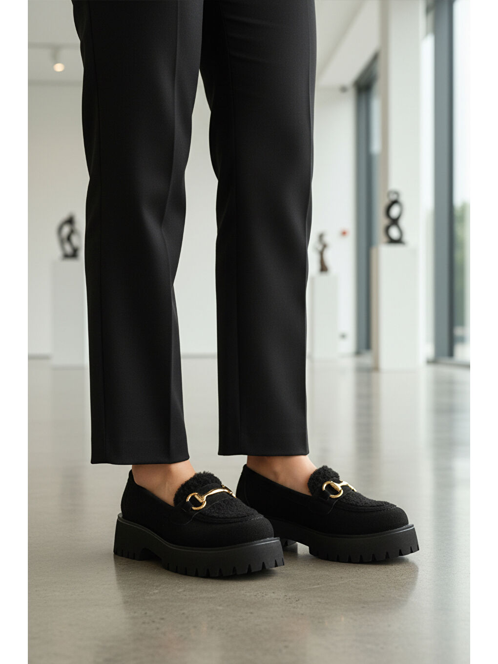 Siyah Süet Kalın Tabanlı Kadın Casual Ayakkabı 572461 Z-2