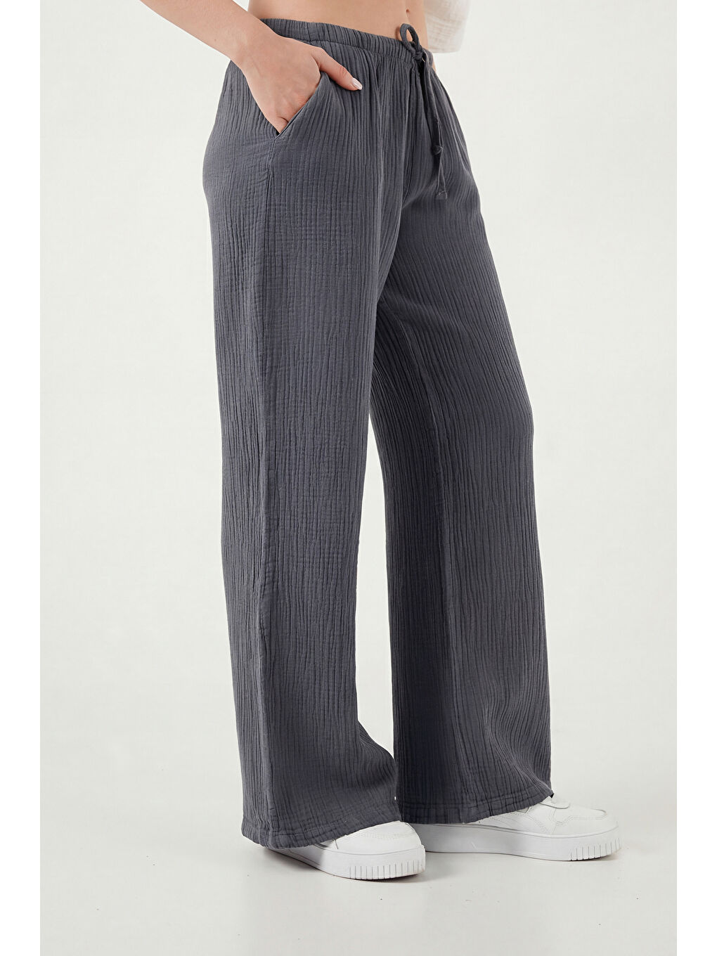 Antrasit Pamuklu Relaxed Fit Geniş Paça Müslim Kadın Pantolon 668YP5502-3
