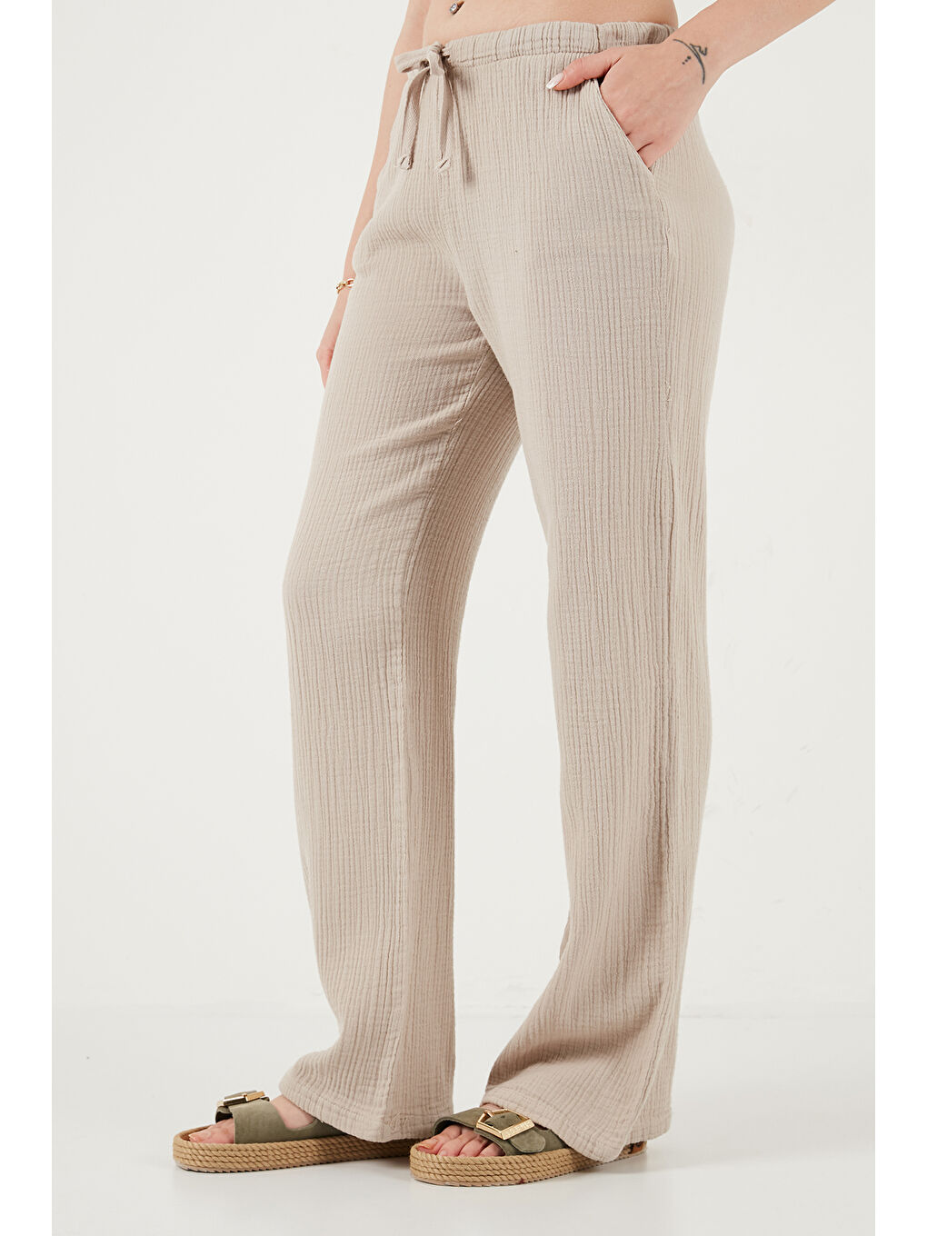 Bej Pamuklu Relaxed Fit Geniş Paça Müslim Kadın Pantolon 668YP5502-4