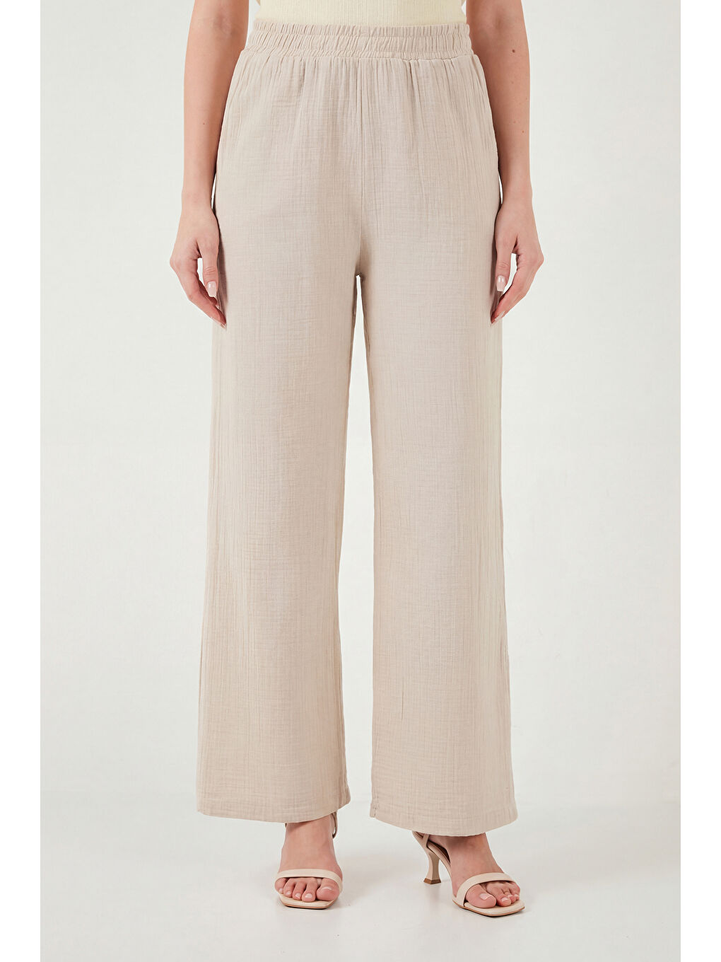 Bej Pamuklu Regular Fit Bağlama Detaylı Alt-Üst Müslin Takım 5866660-5