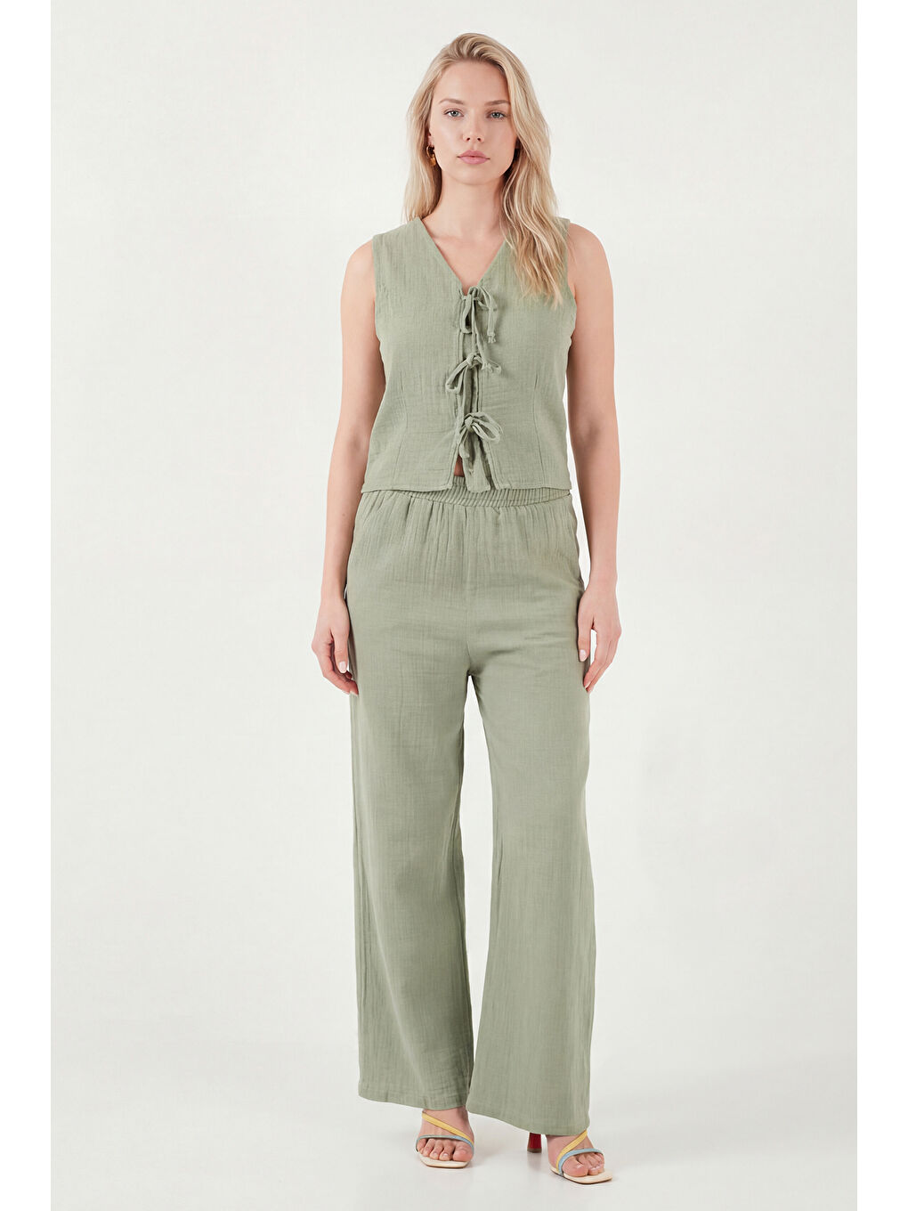 Yeşil Pamuklu Regular Fit Bağlama Detaylı Alt-Üst Müslin Takım 5866660-2