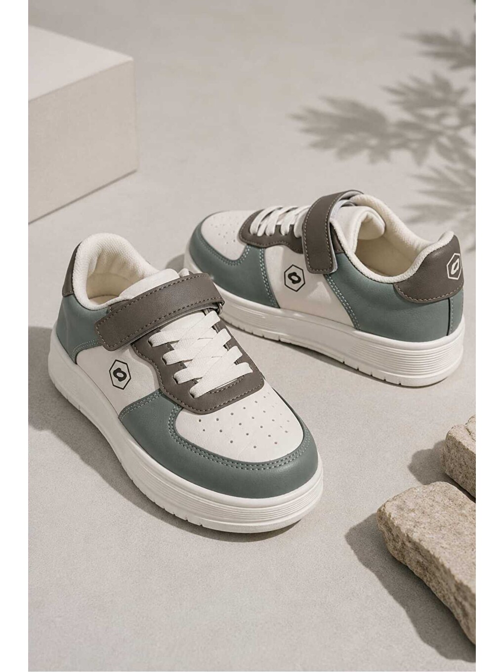 Bej Unisex Çocuk Cırt Cırtlı, Konforlu, Hafif, Modern Tasarım, Günlük Sneaker Spor Ayakkabı-1