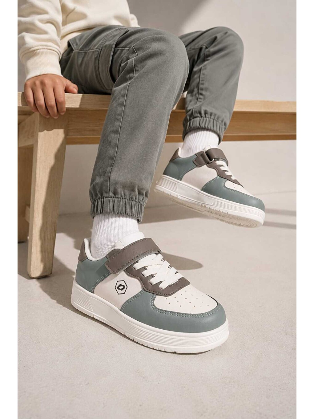 Bej Unisex Çocuk Cırt Cırtlı, Konforlu, Hafif, Modern Tasarım, Günlük Sneaker Spor Ayakkabı-2