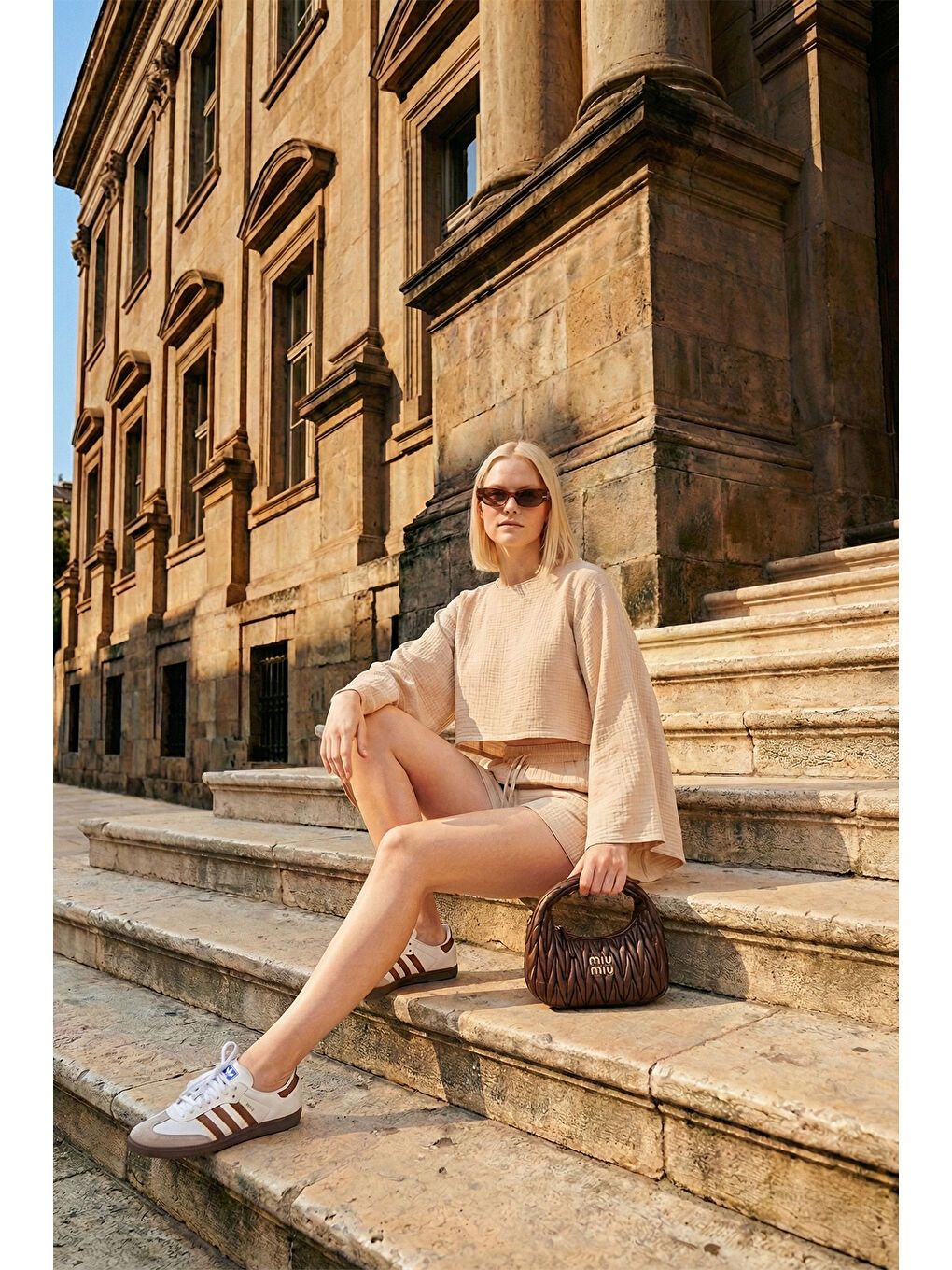 Bej Pamuklu Comfort Fit Yuvarlak Yaka Şortlu Kadın Müslim Takım 5866317