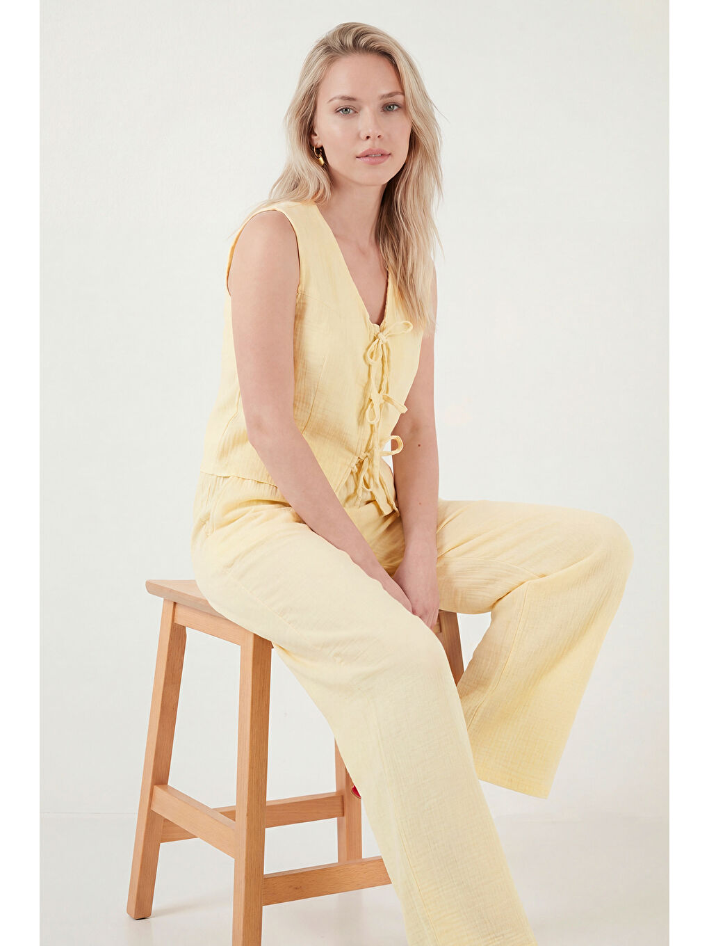 Sarı Pamuklu Regular Fit Bağlama Detaylı Alt-Üst Müslin Takım 5866660-3