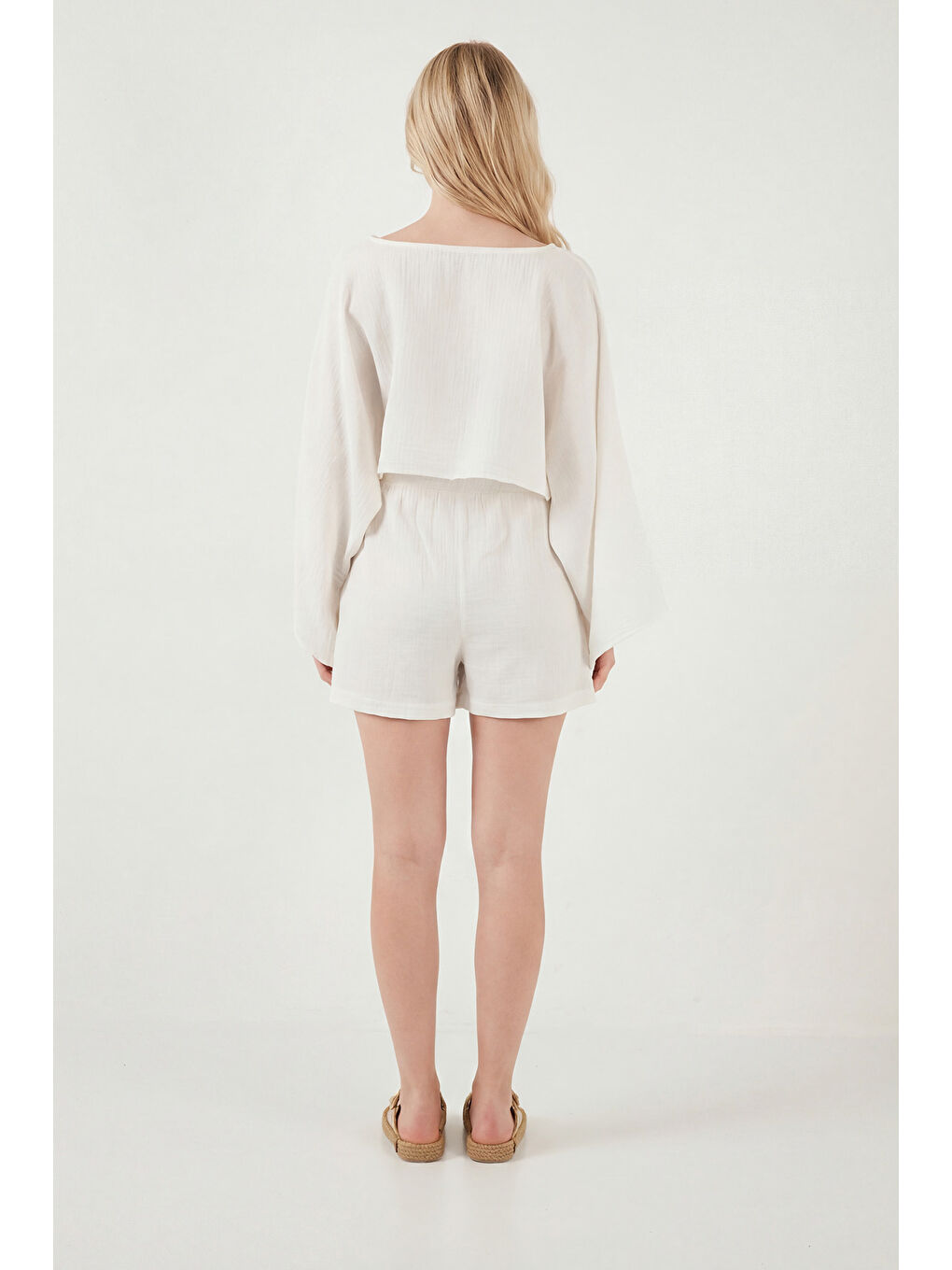 Ekru Pamuklu Comfort Fit Yuvarlak Yaka Şortlu Kadın Müslim Takım 5866317-5