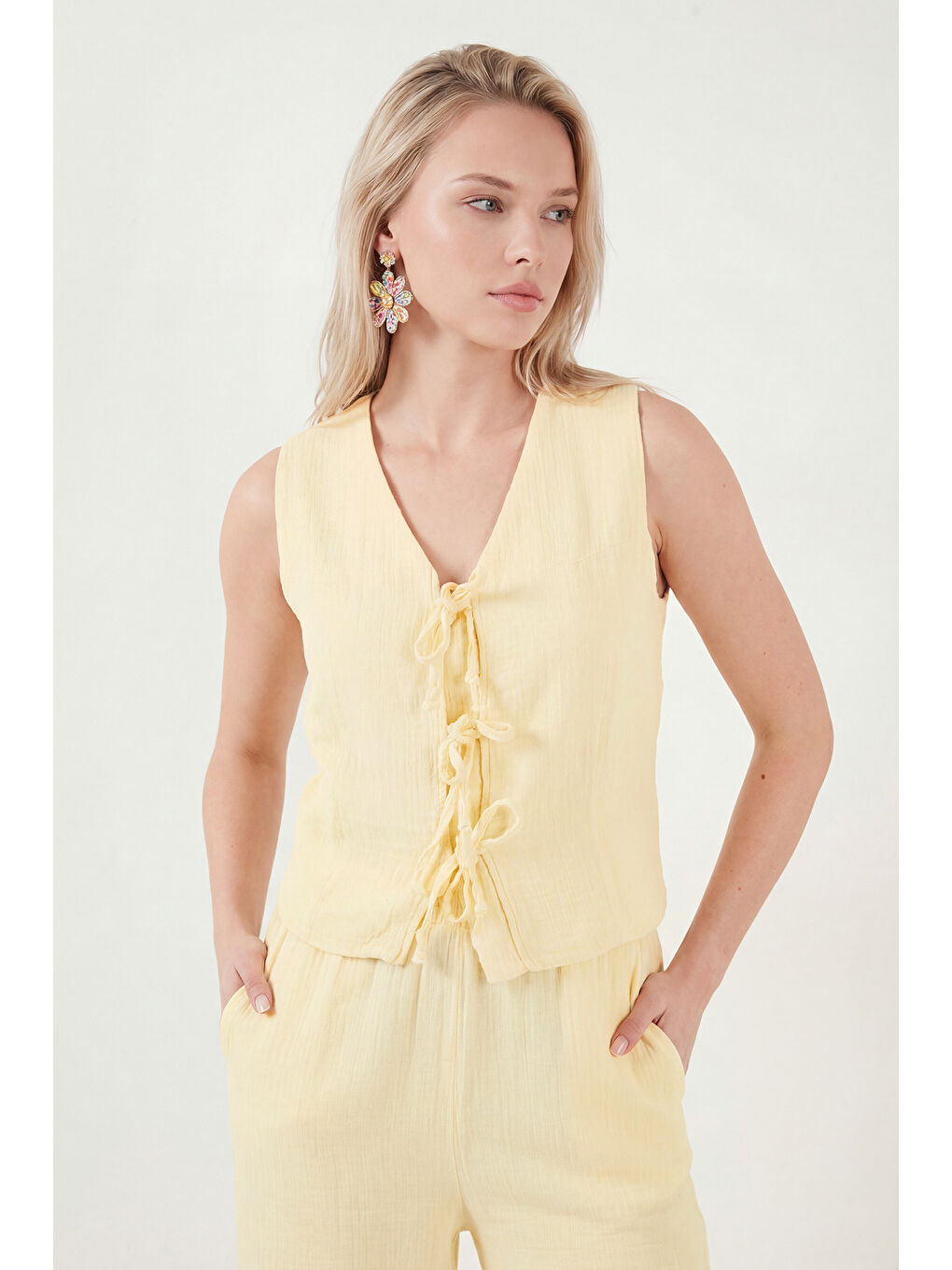 Sarı Pamuklu Regular Fit Bağlama Detaylı Alt-Üst Müslin Takım 5866660-4