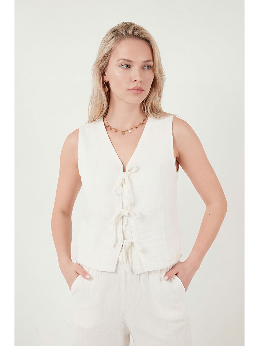 Ekru Pamuklu Regular Fit Bağlama Detaylı Alt-Üst Müslin Takım 5866660-4