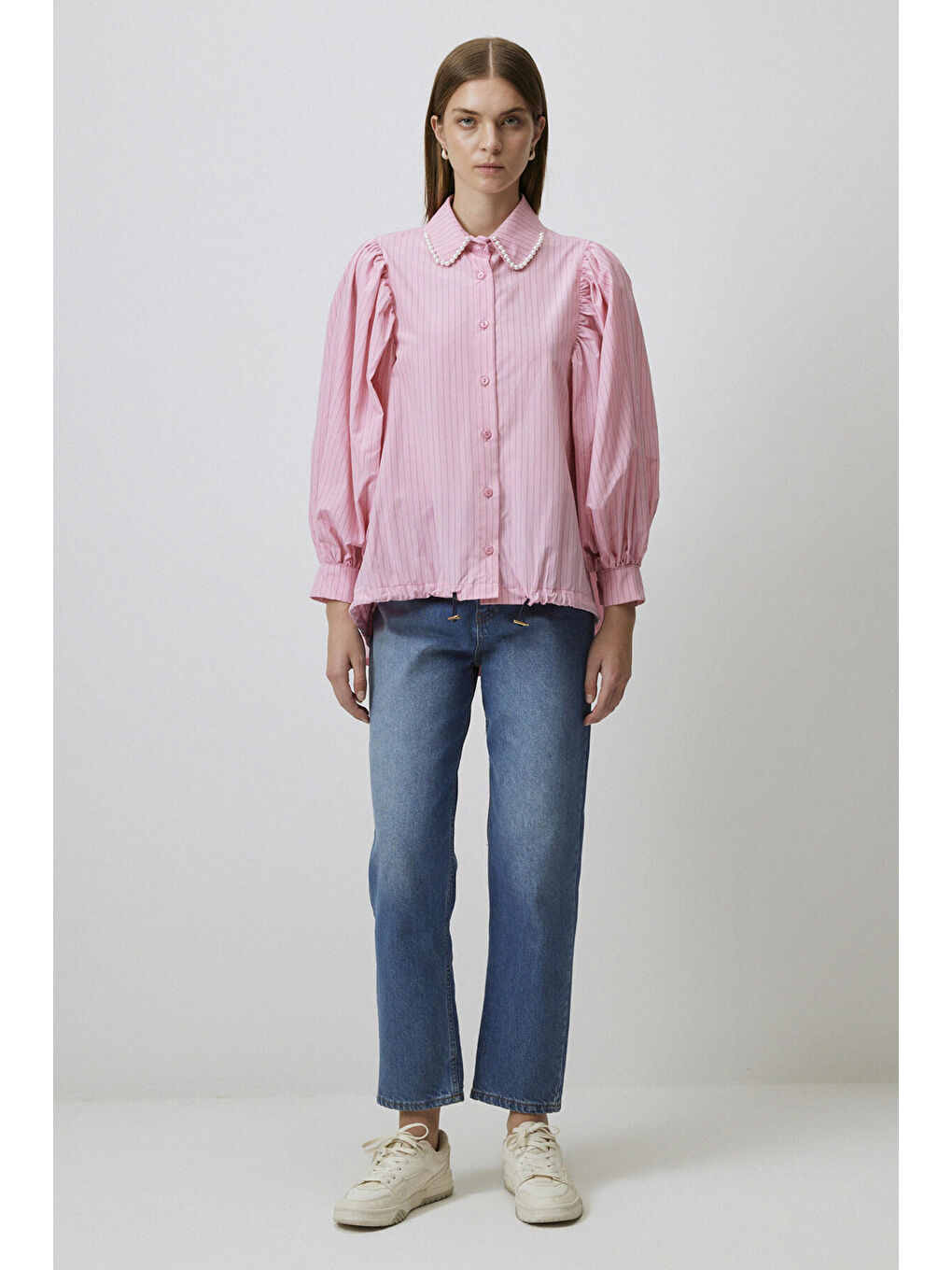 Pembe Yakası İncili Çizgili Gömlek