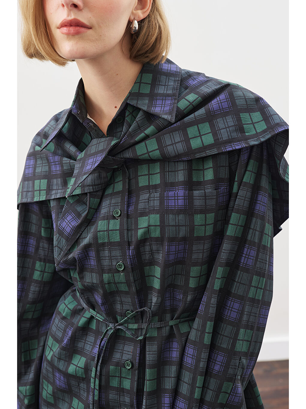 Üçgen Fularlı Oversıze Gömlek Ekose Lacivert-3