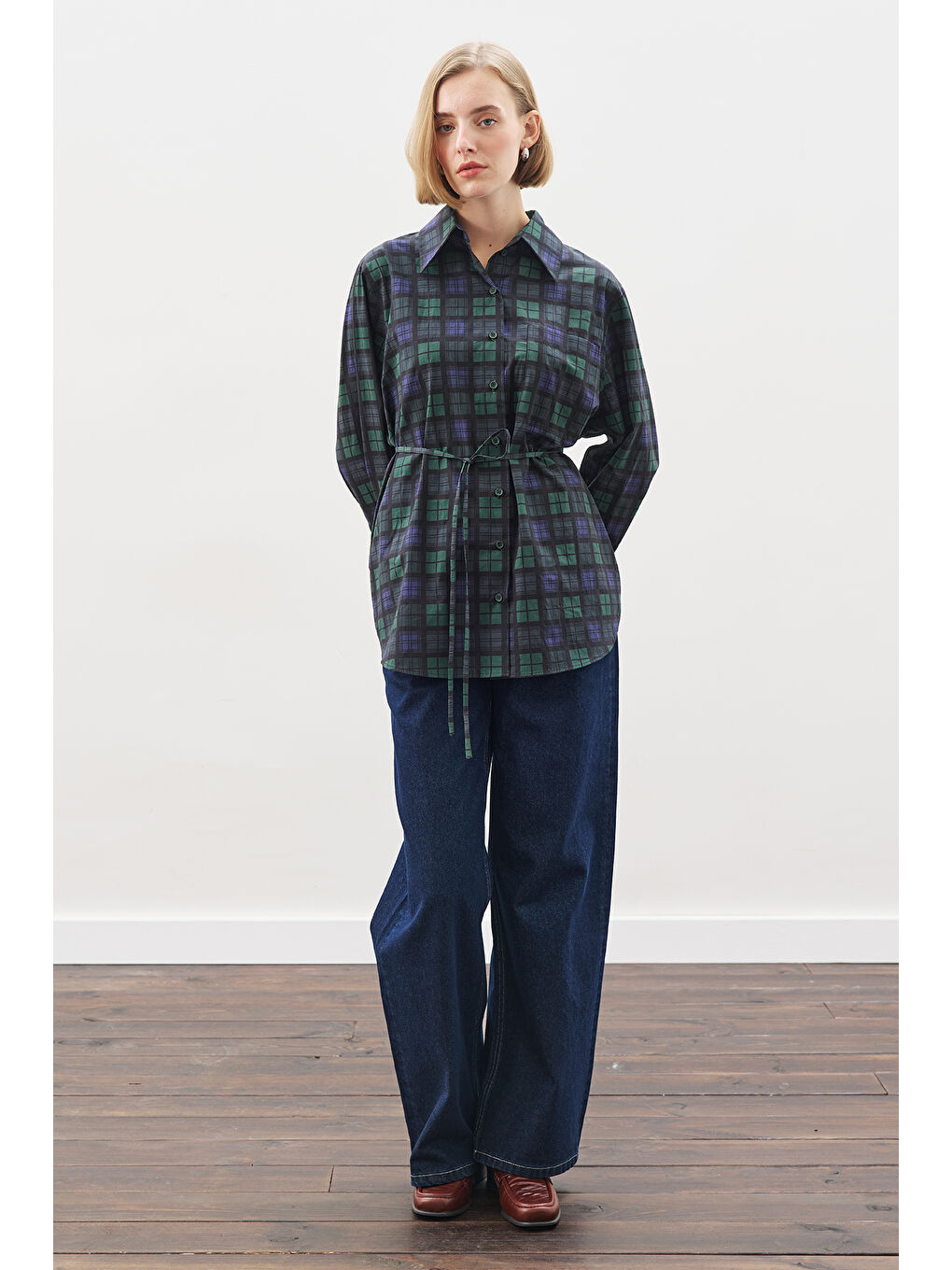 Üçgen Fularlı Oversıze Gömlek Ekose Lacivert-4