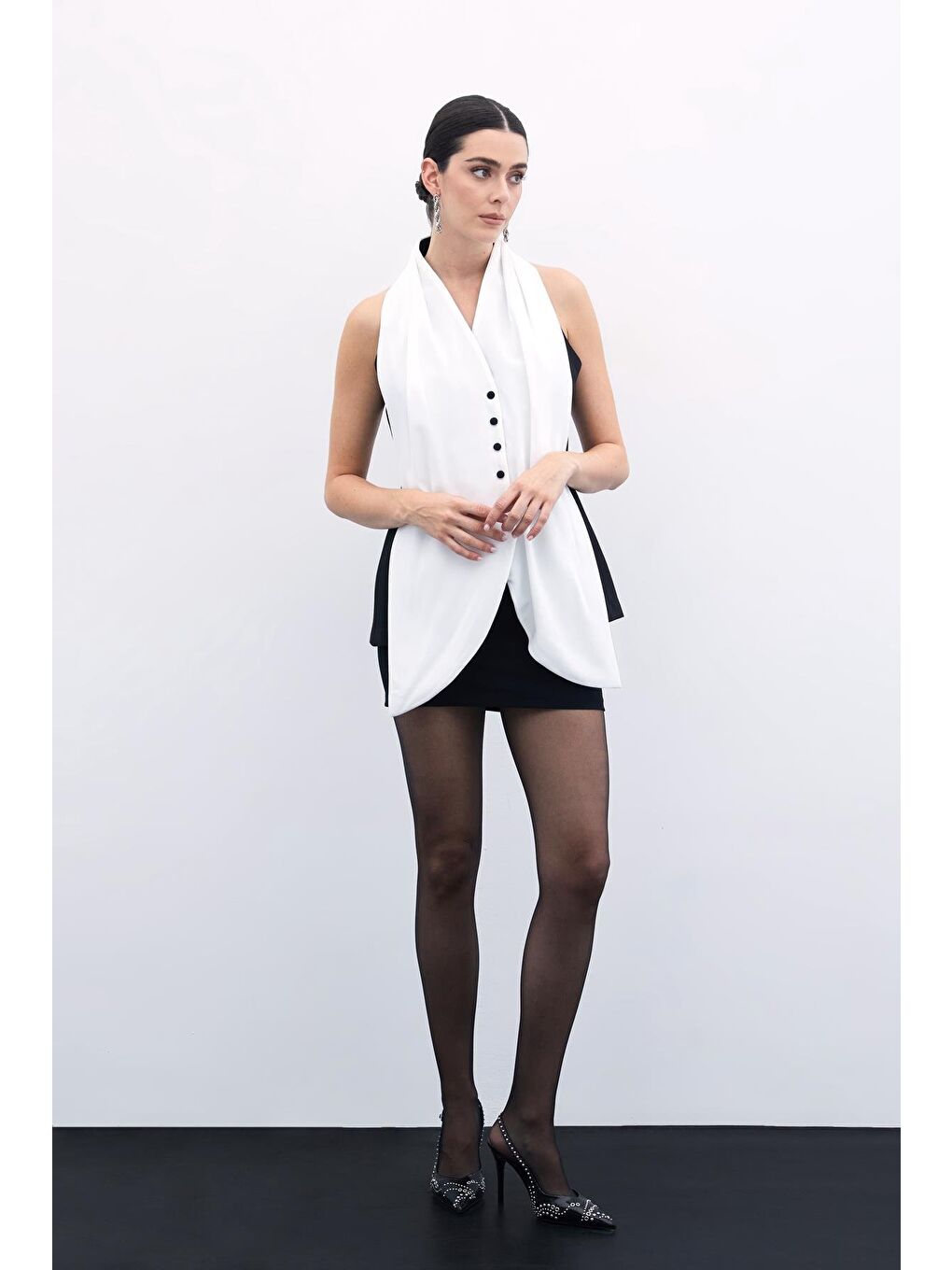 Şal Detaylı Yelek - Siyah-2