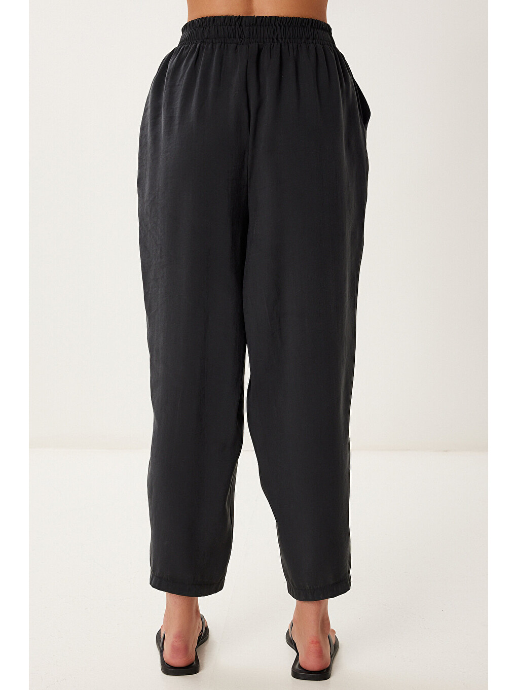 Siyah Kolsuz Bluz Pantolon Takım SİYAH LMC0058-3