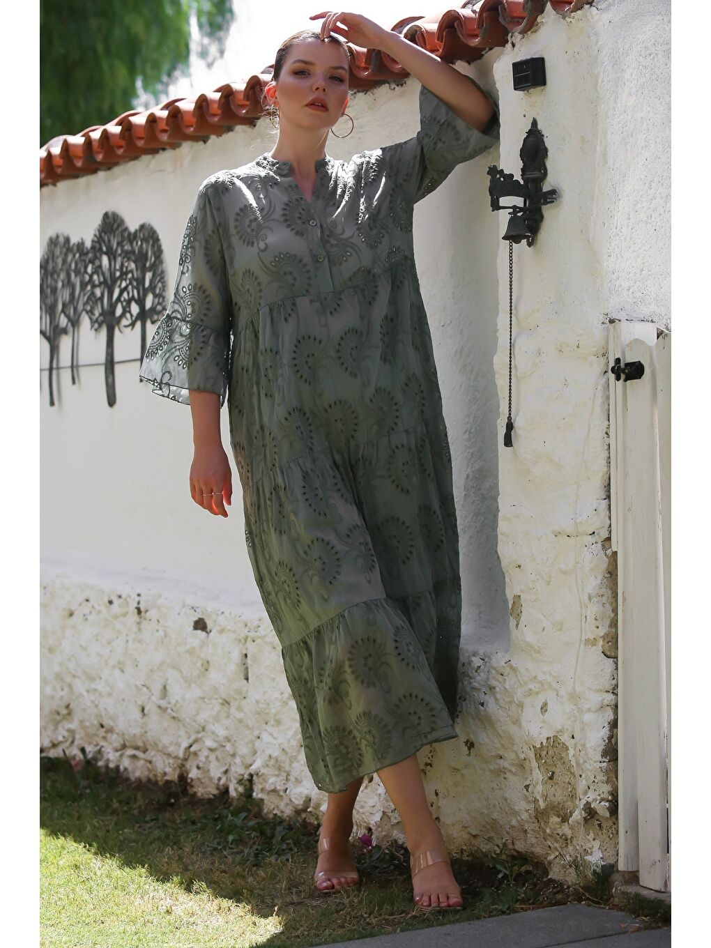 İtalyan Haki Hakim Yaka Fırfırlı Kol Düğmeli Astarlı Casual Fistolu Dokuma Elbise 130 56-4