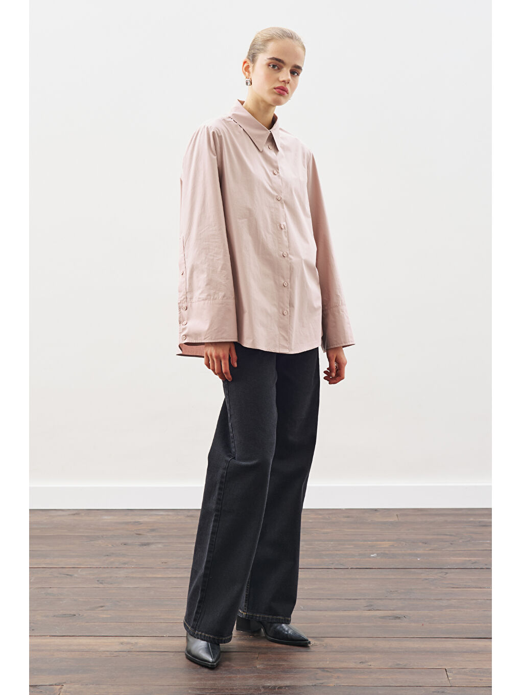 Geniş Manşetli Klasik Gömlek Soft Pembe-2