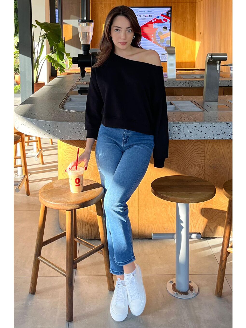 Madmext Siyah Kayık Yaka Kadın Sweatshirt Mg2208