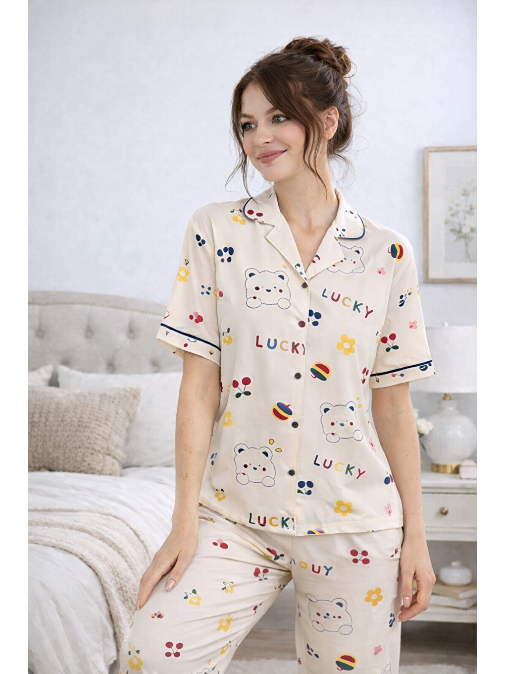 Ekru PREMIUM Kadın Viskon/Bambu Yüksek Kaliteli Gömlek Yaka Düğmeli Yumuşak Dokulu Pijama Takımı-1