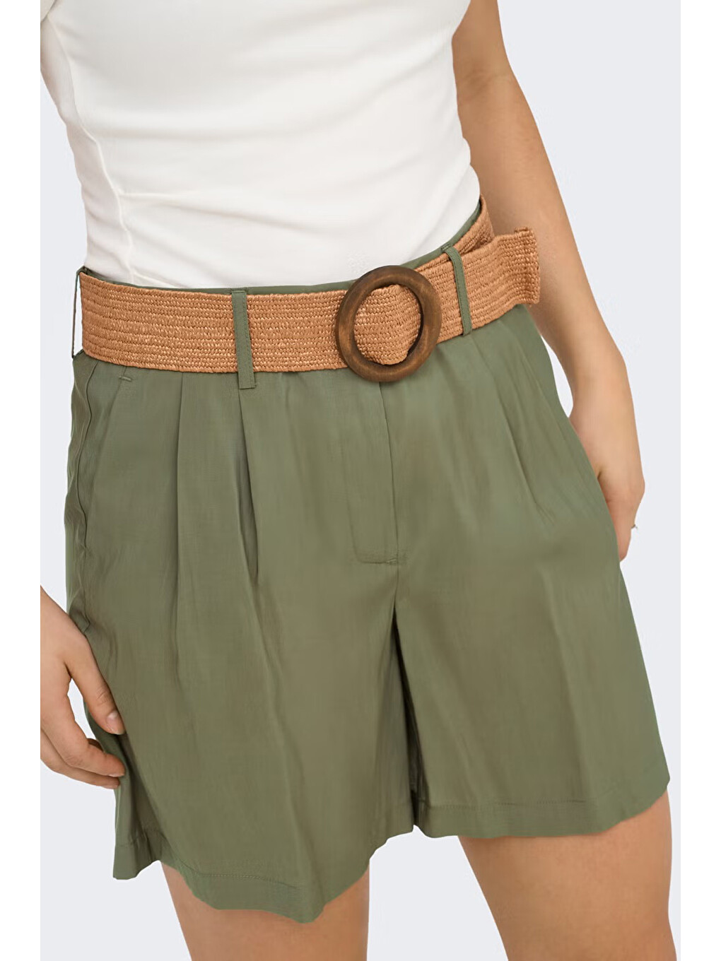 Haki Onlibiza Modal Kumaş Yüksek Bel Kemerli Short 15370298-3