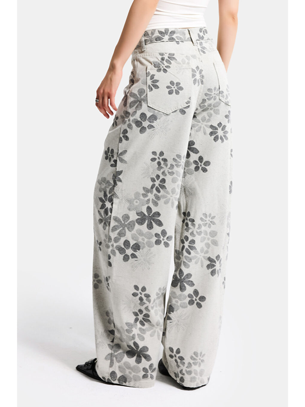 Mavi Kadın Gri Çiçekli w5 Özel Kumaş Tasarım Denim Jean-3