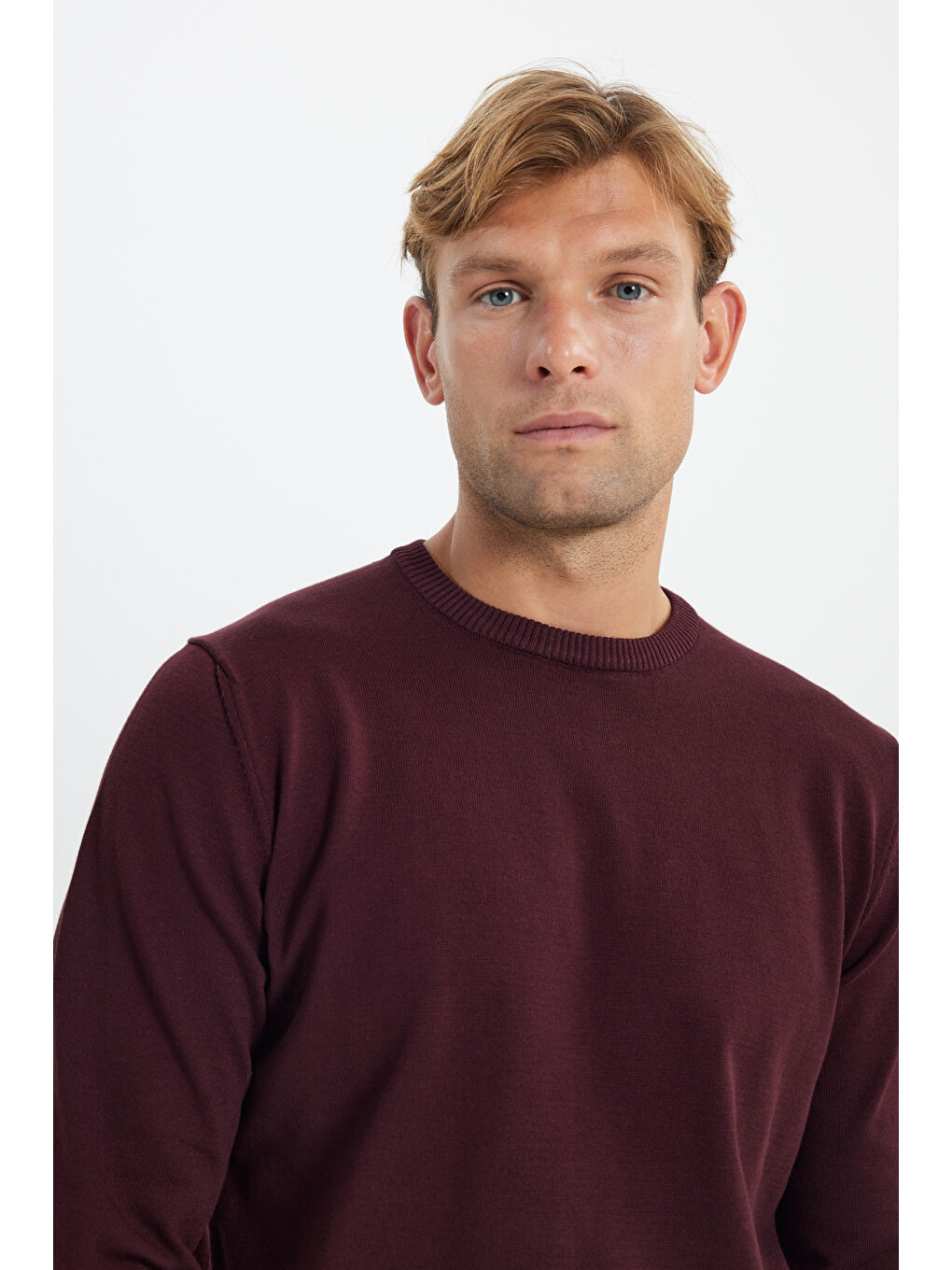 Erkek Bordo Pamuklu Standart Fit Normal Kesim Bisiklet Yaka Triko Kazak-3