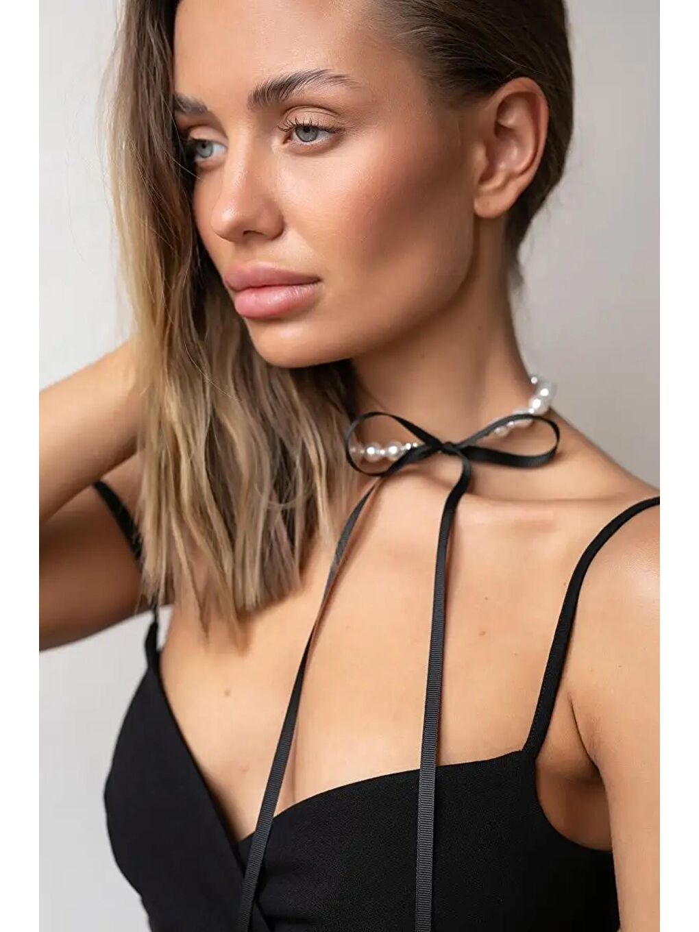 New Obsessions Beyaz Thèoigne Kurdela Detaylı İnci Choker Kolye - 3