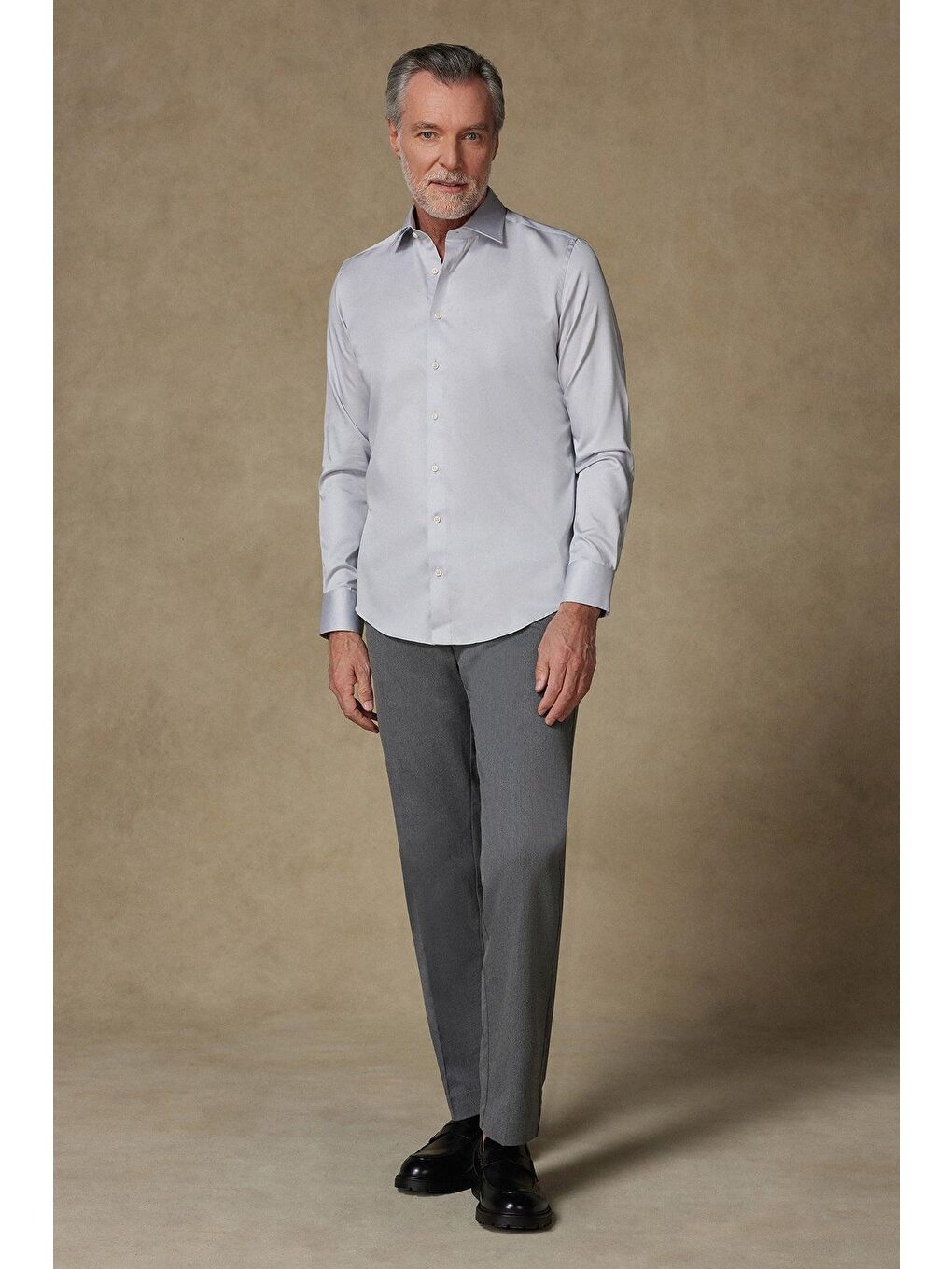 Donatello Saten Pamuklu Slim Fit Açık Gri Klasik Yaka Erkek Düz Gömlek-2