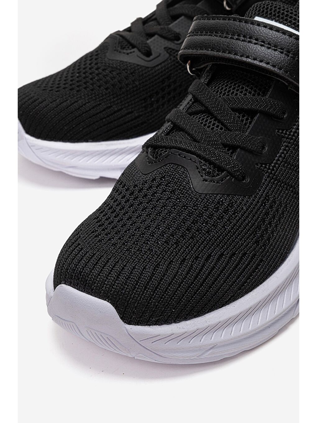 Unisex Çocuk Siyah Günlük Spor Ayakkabı-1