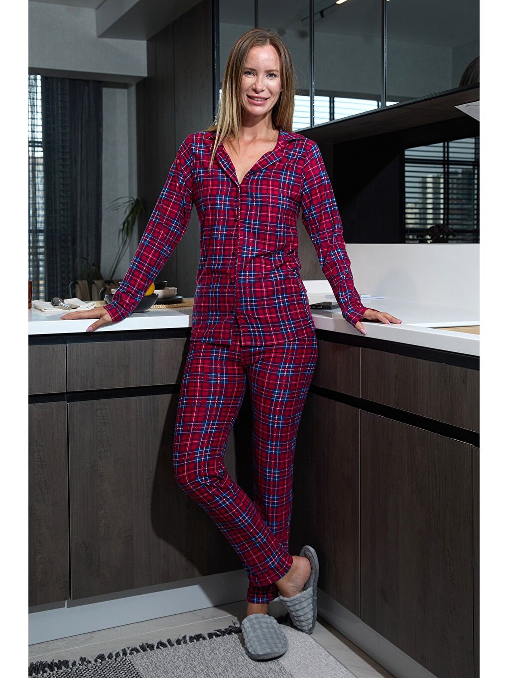 Bordo Ayıcık Desenli Gömlek Yaka Süet Pijama Takımı-2