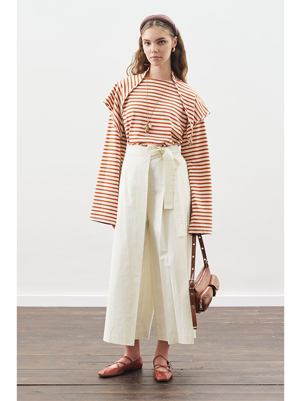 Kahverengi Şal Detaylı Çizgili Tshırt Kiremit-1