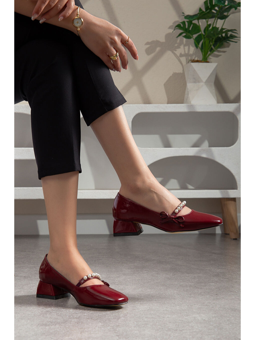 Bordo D00104 Günlük Ortopedik Klasik Topuklu Kadın Ayakkabı-3