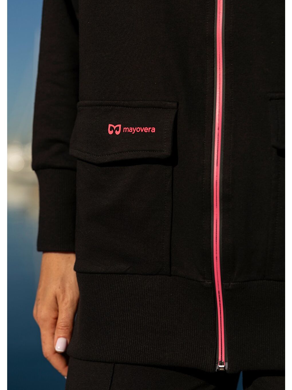 Siyah Tesettür Eşofman Fuşya Fermuarlı-3