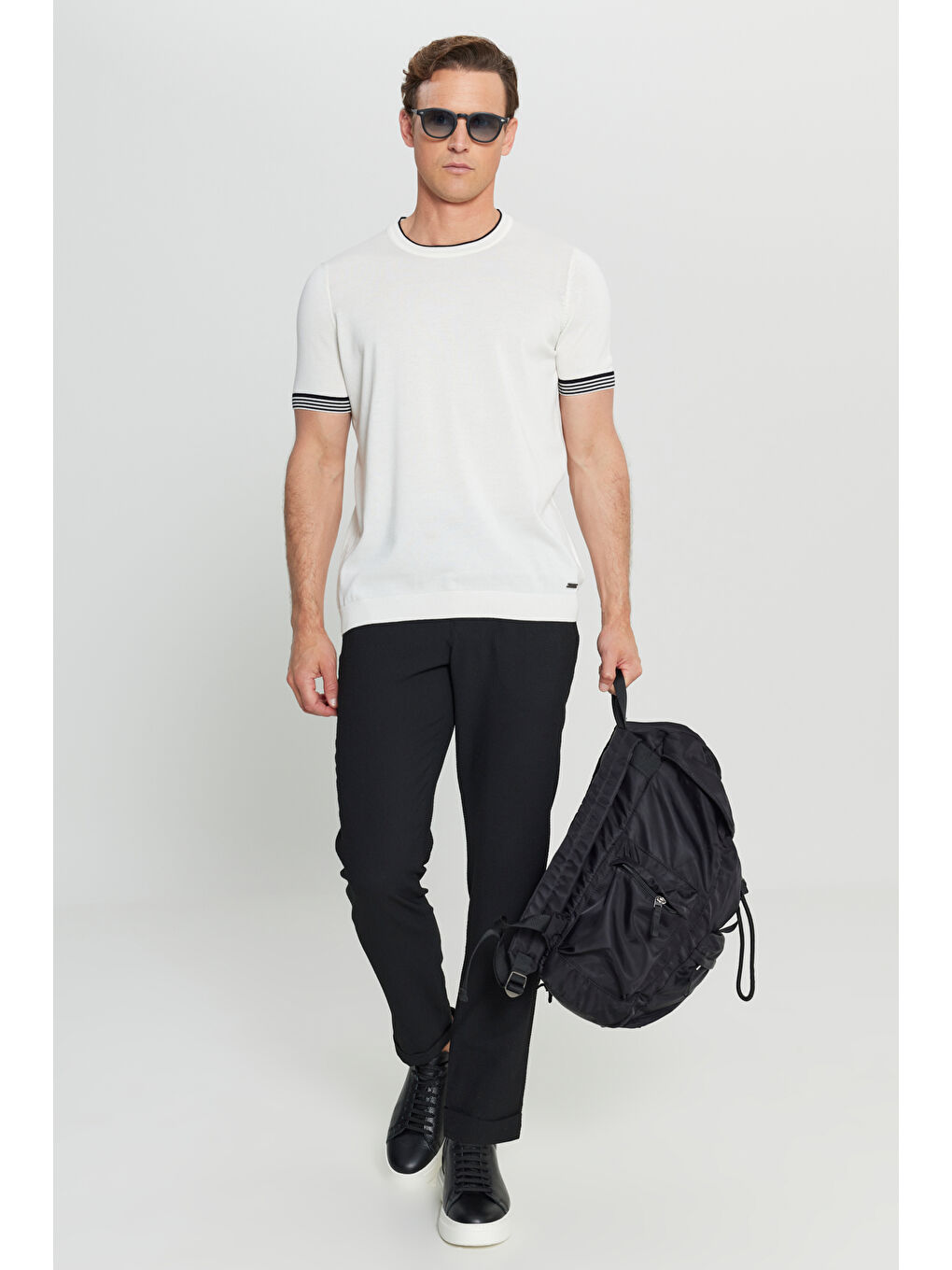 Erkek Beyaz %100 Pamuk Standart Fit Normal Kesim Triko Tişört-1