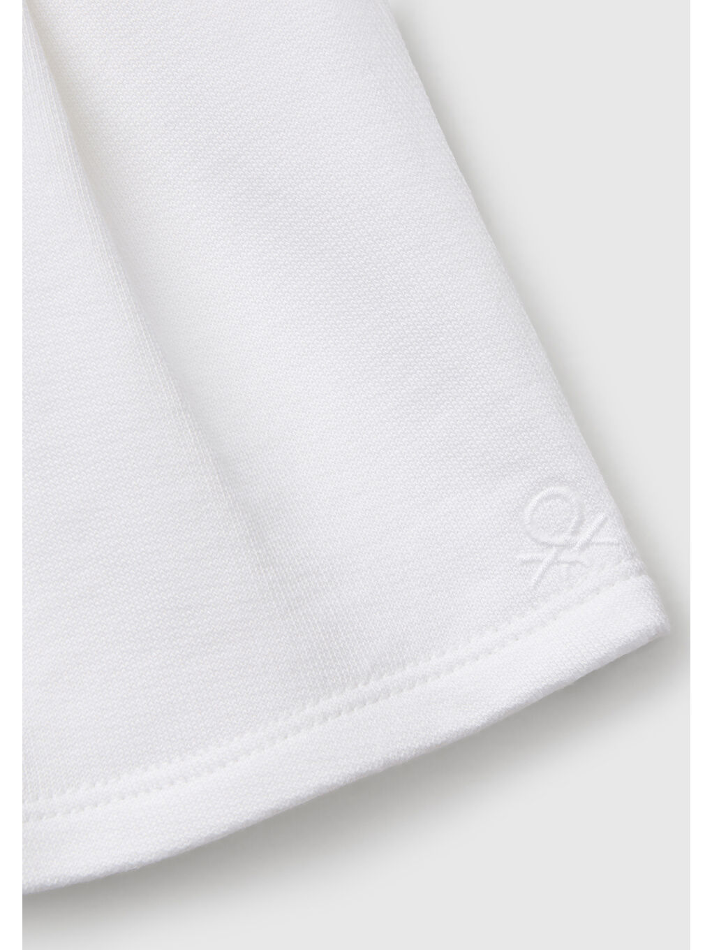 Kız Çocuk Beyaz Benetton Logo İşlemeli Beli İpli Şort-2