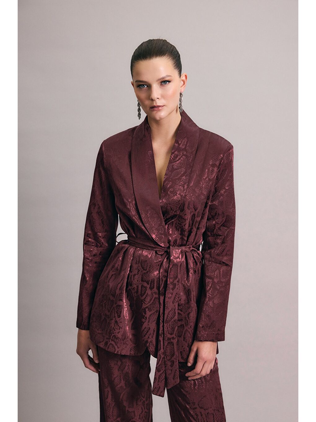 Yılan Desenli Uzun Ceket - Bordo-1