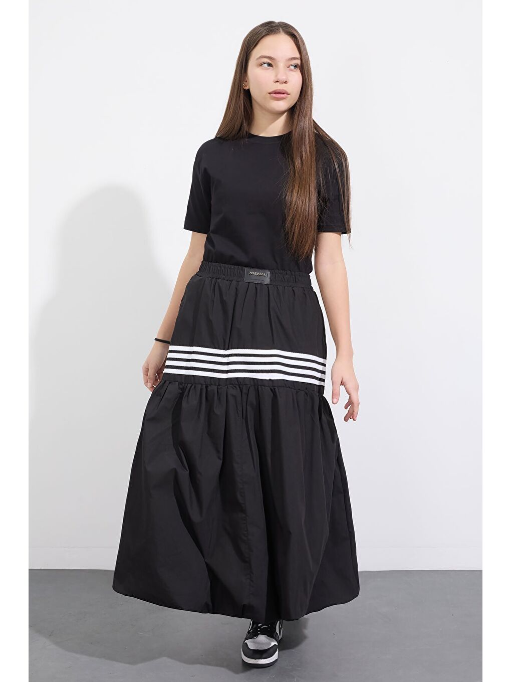 Siyah Şerit Desenli Kız Çocuk Balon Etek 23556-1