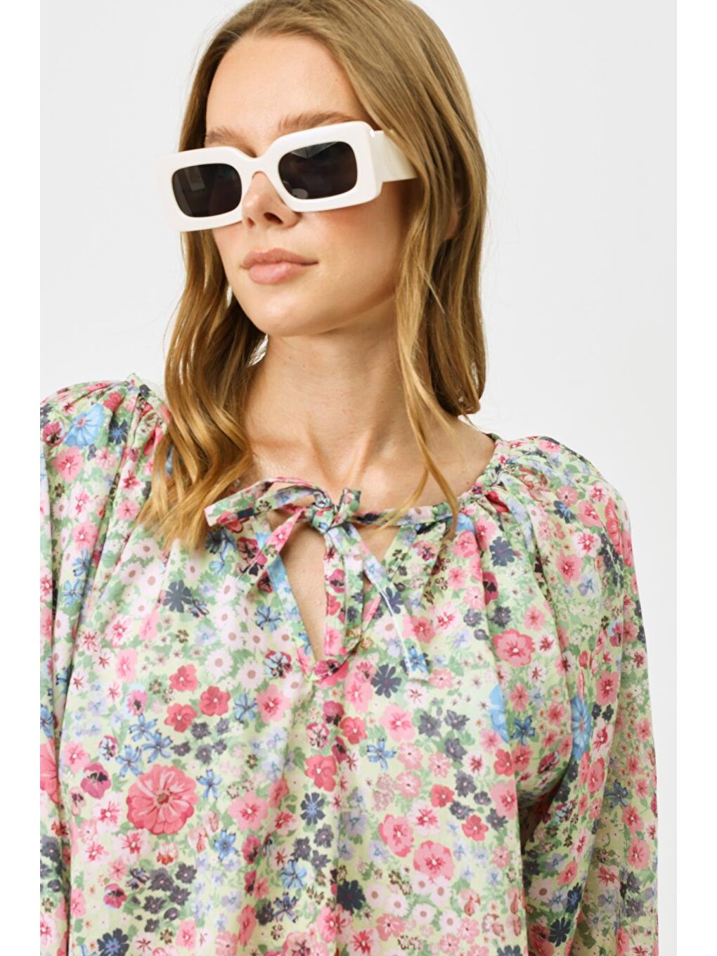 Beyaz Pareo Plaj Elbisesi 22327 Çiçekli-2