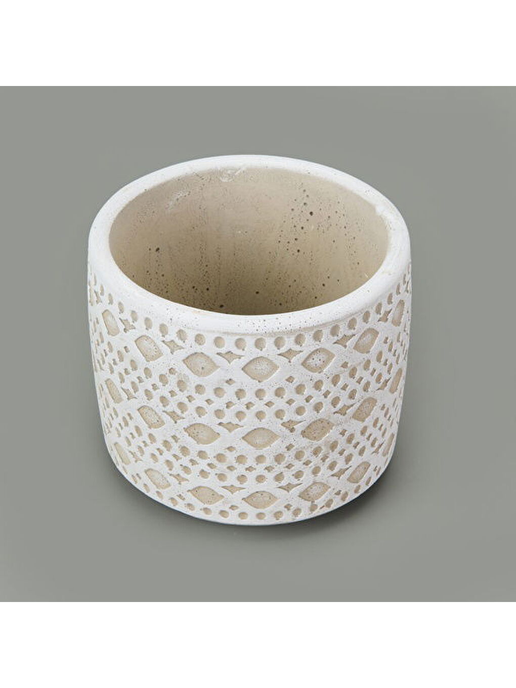 Dantel Güpür Desenli Beton Saksı - Beyaz - 14x12,5 cm-3