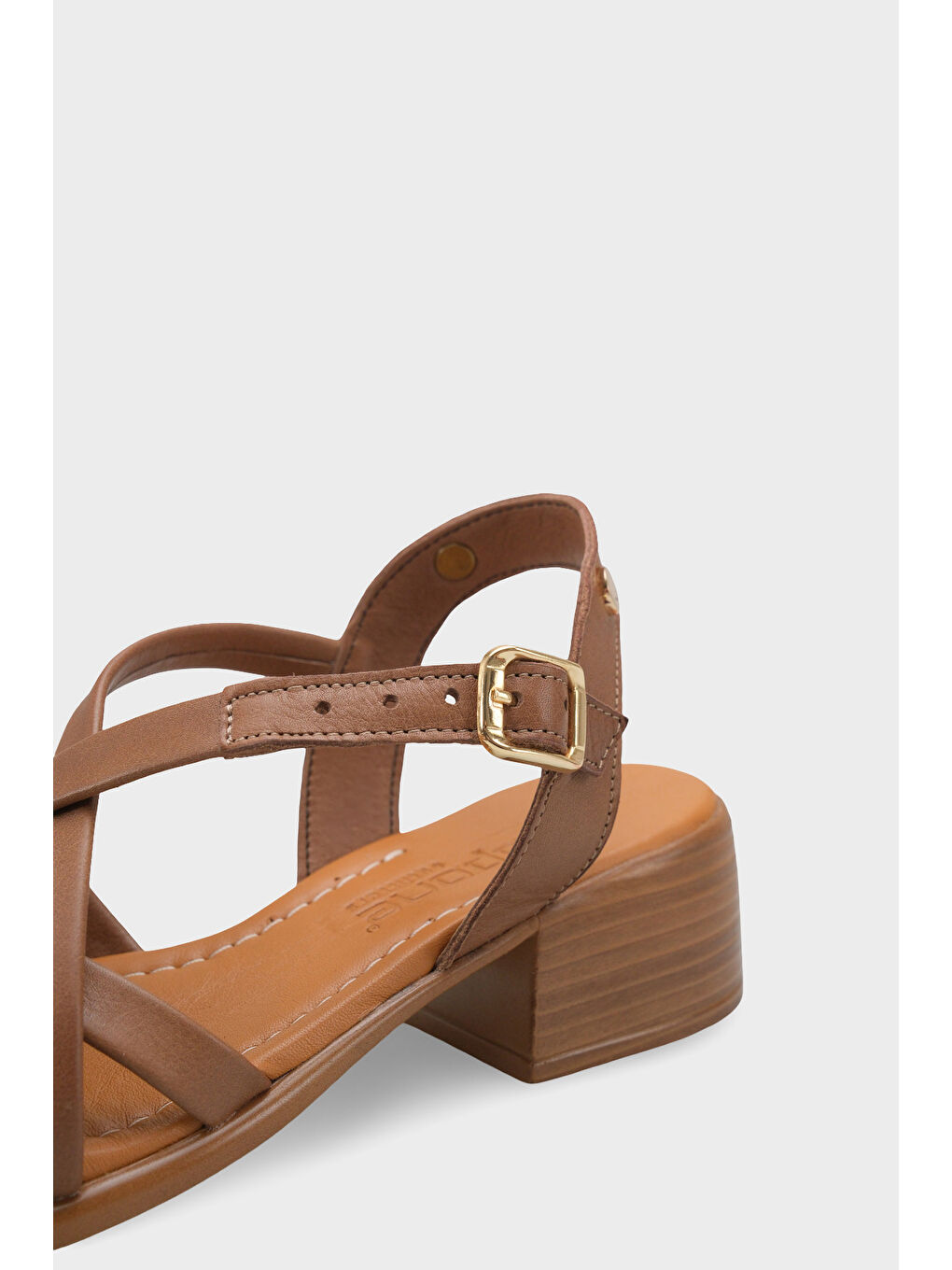 Bej Noreen Hakiki Deri Orta Topuklu Kadın Sandalet-3