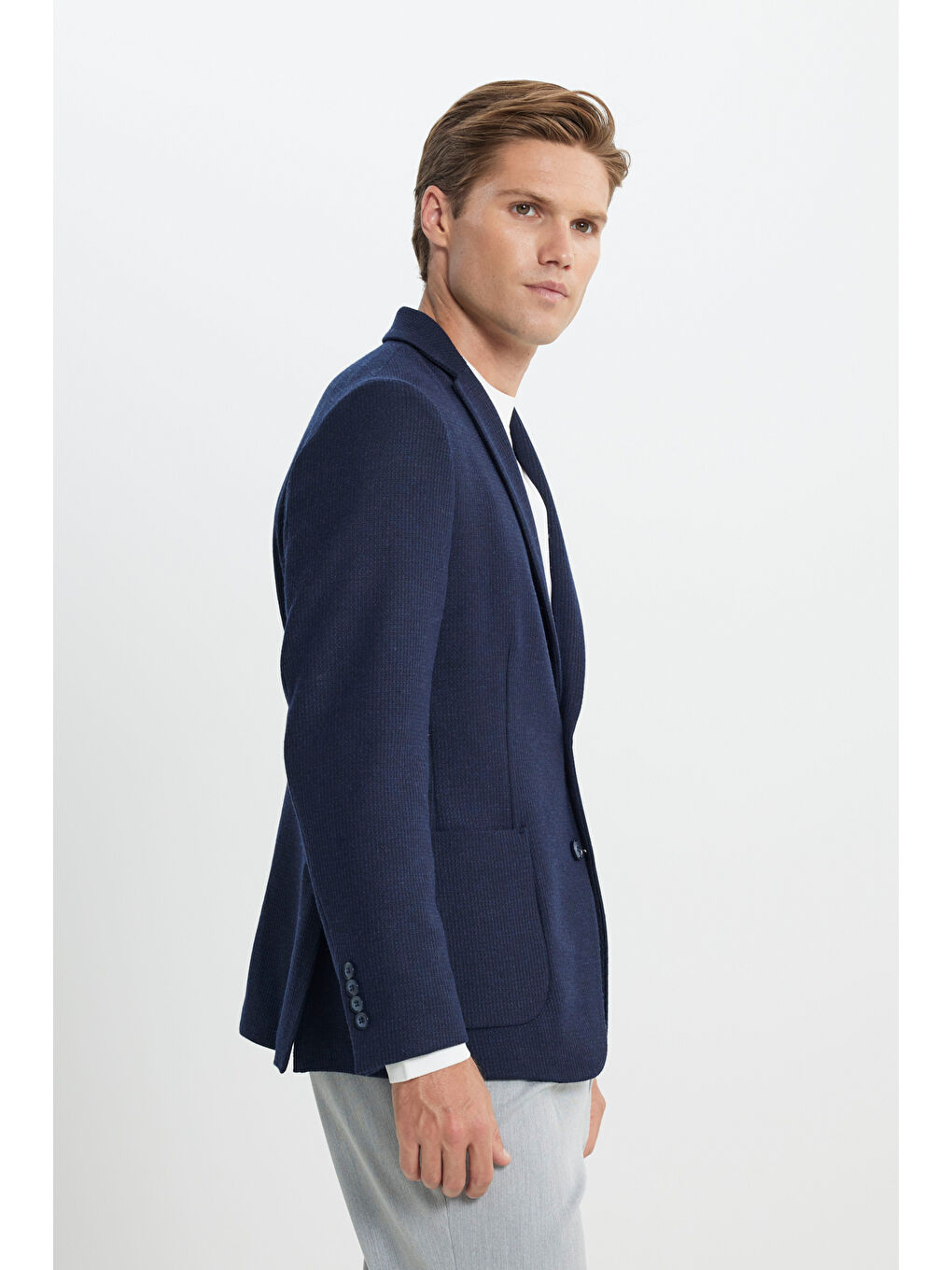 Erkek Lacivert Yünlü Slim Fit Dar Kesim Mono Yaka Armürlü Torba Cepli Ceket-3