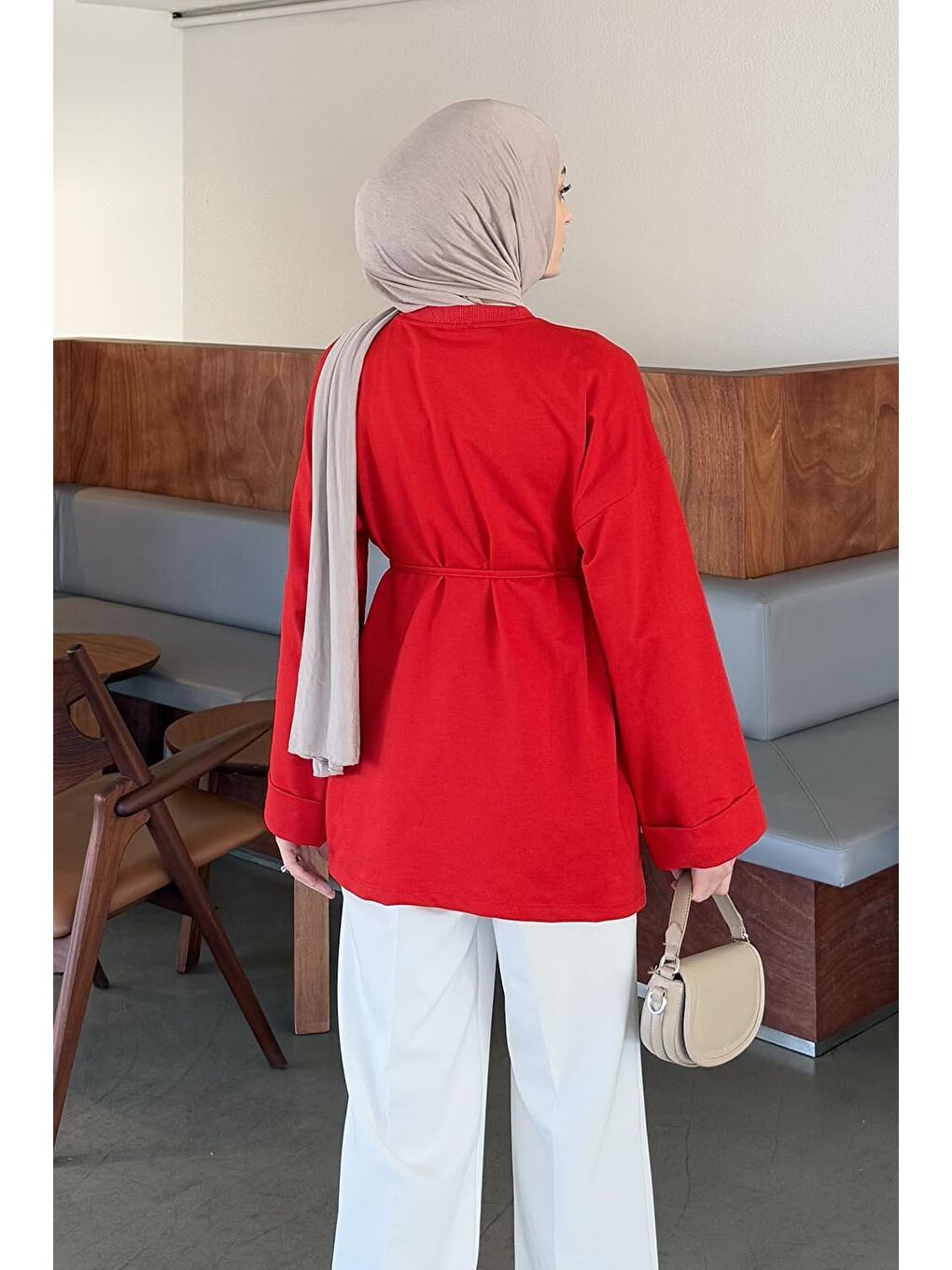 Yırtmaç Detaylı Sweat Kırmızı-3