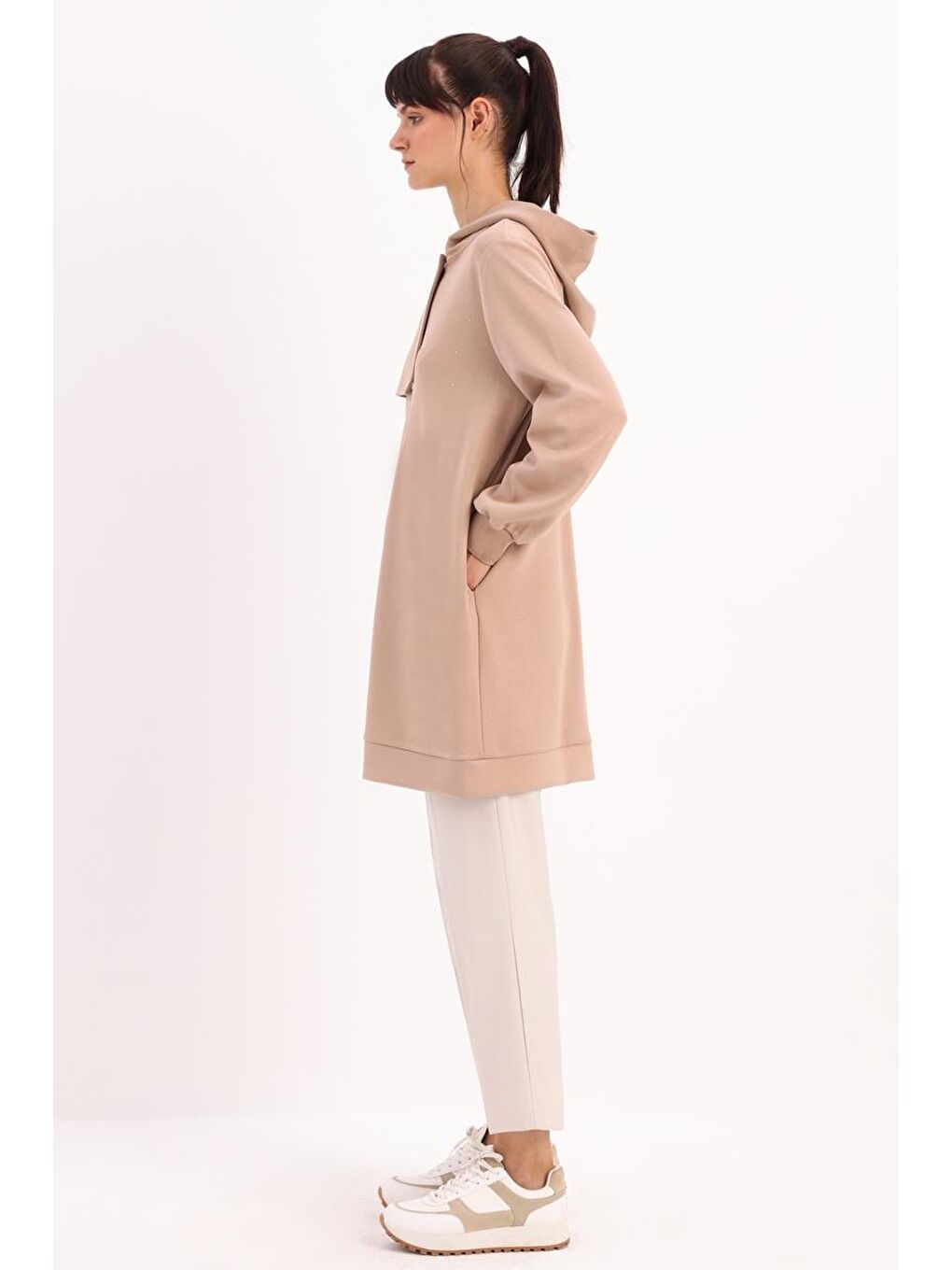 Bej Vizon Taş Detaylı Kapüşonlu Hırka-2