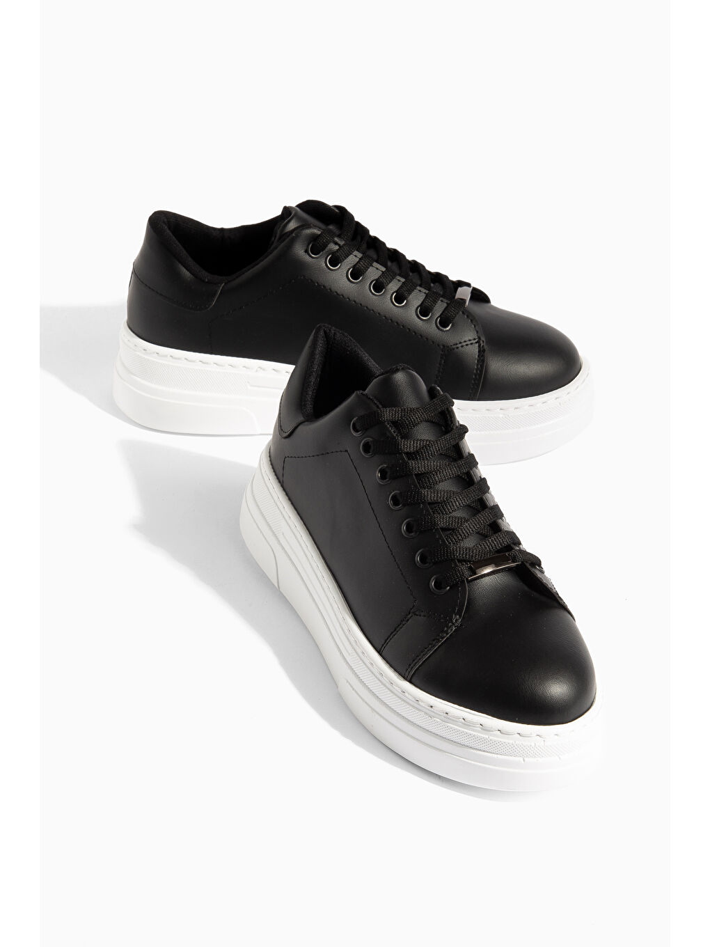 Siyah D0718 Günlük Ortopedik Kadın Sneaker Spor Ayakkabı