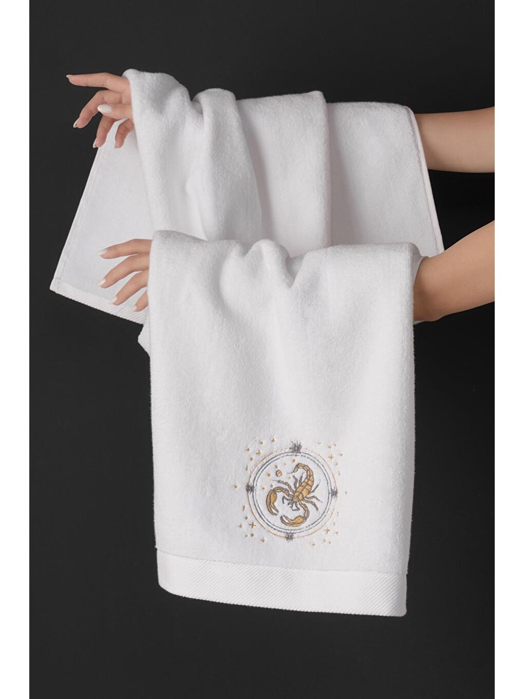 Beyaz %100 Microcotton Üst Kalite Havlu Seti Burç Nakışlı-6