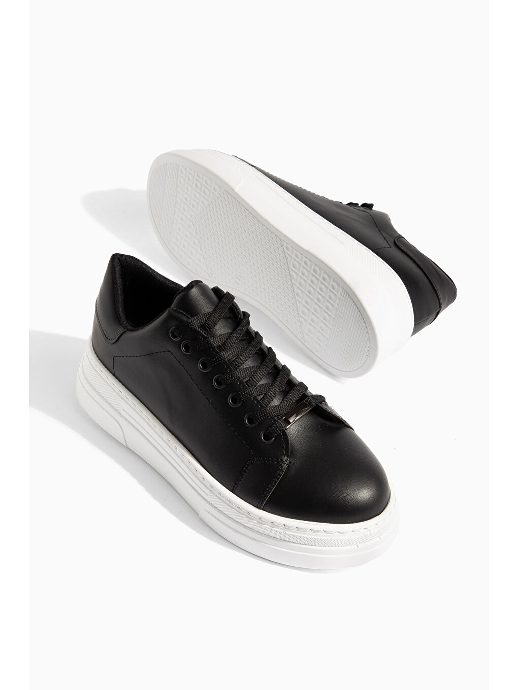 Siyah D0718 Günlük Ortopedik Kadın Sneaker Spor Ayakkabı-1