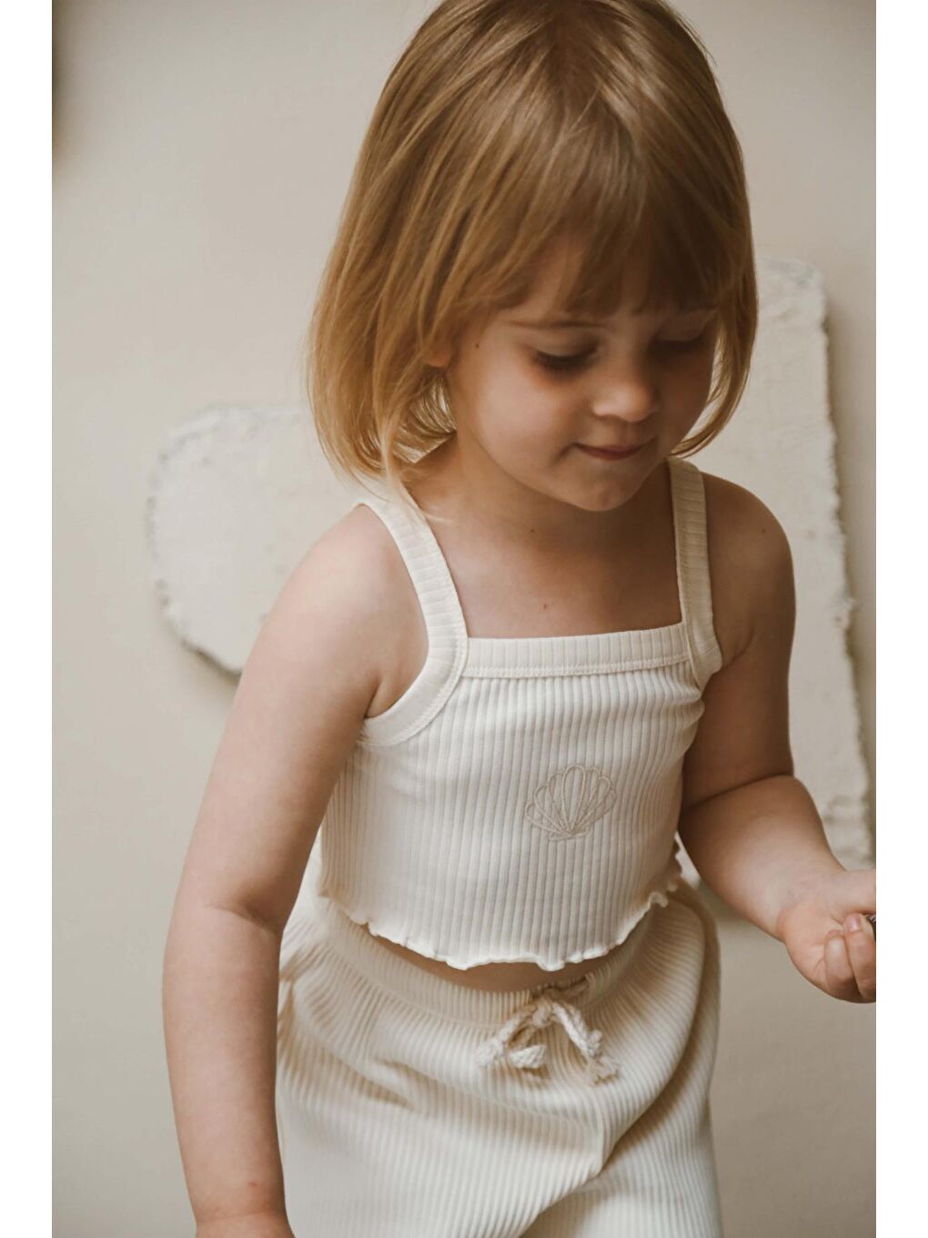 Ekru Deniz Kabuğu Askılı Crop Ve Şortlu Takım-1