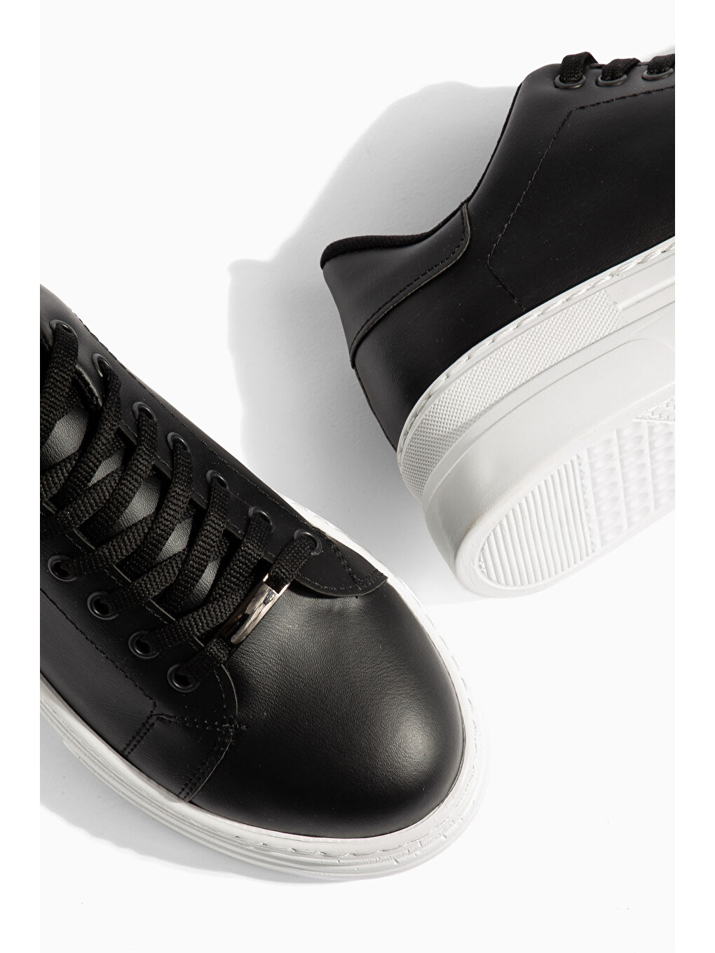 Siyah D0718 Günlük Ortopedik Kadın Sneaker Spor Ayakkabı-2